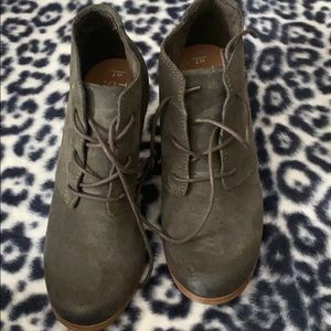 Toms Lunata Lace up Heels